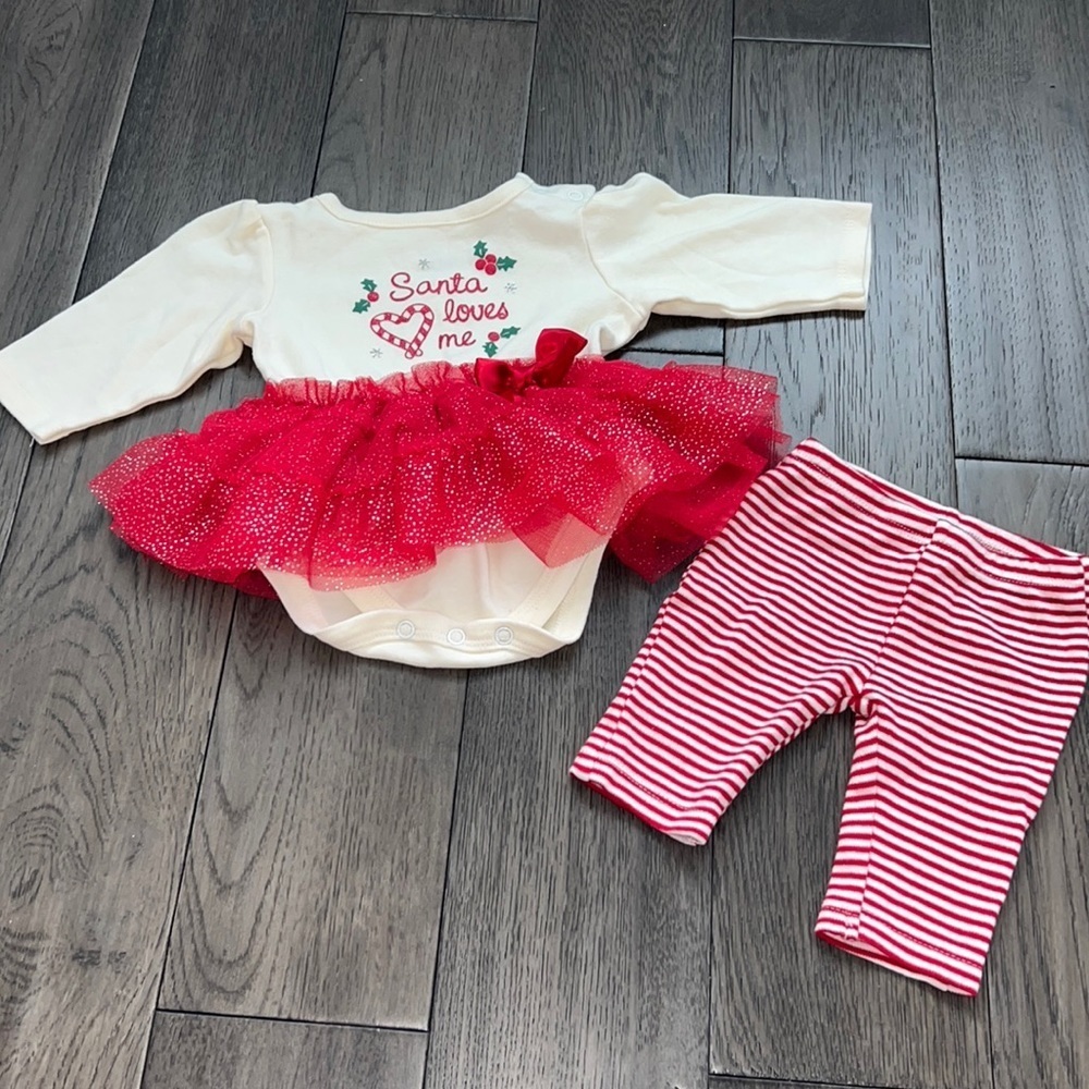 Infant Christmas onesie with red tulle tutu, and matching legging pants